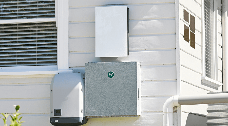 /solar-panel-monitoring-apps-guide